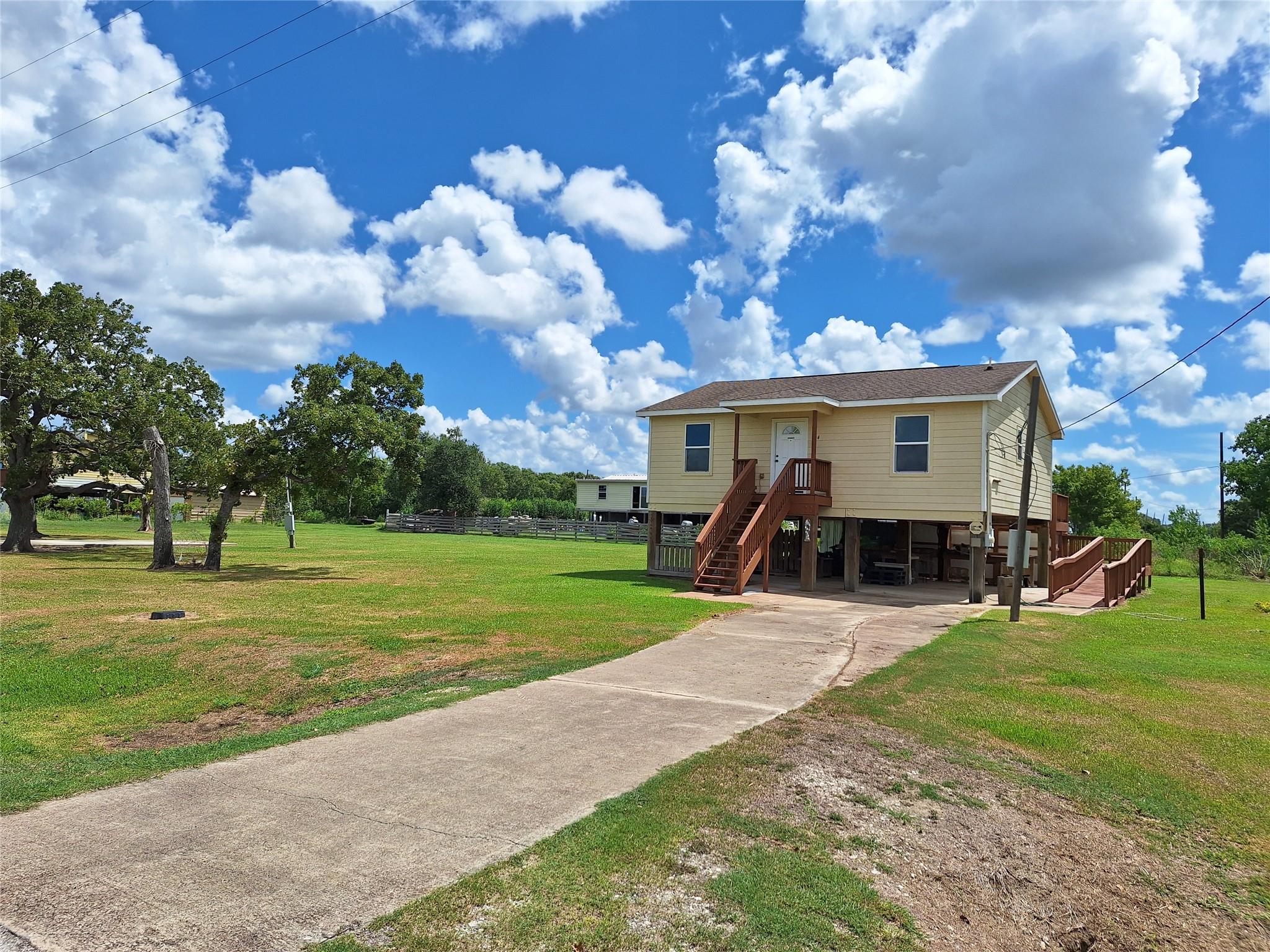 304 Bayside Drive