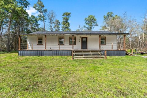 218 Hall Drive S Montgomery TX 77316