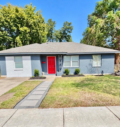 Photo of 131 Victoria Drive, Houston, TX 77022 (MLS # 84478130)