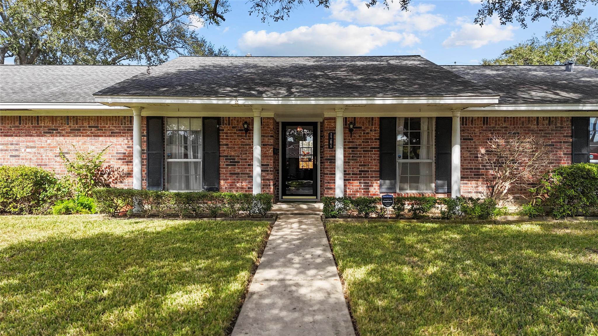 2206 Cedar Creek Drive