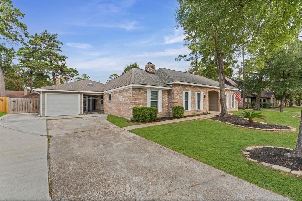 Photo of 27241 Wells Lane, Conroe, TX 77385 (MLS # 94359819)