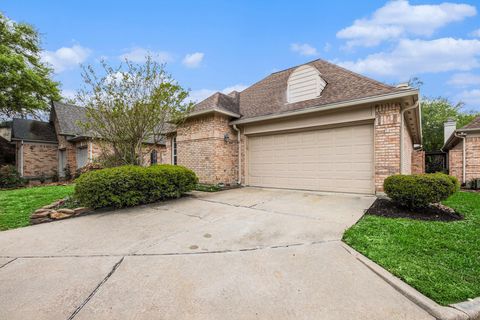 Photo of 4069 Heathersage Drive, Houston, TX 77084 (MLS # 71362822)