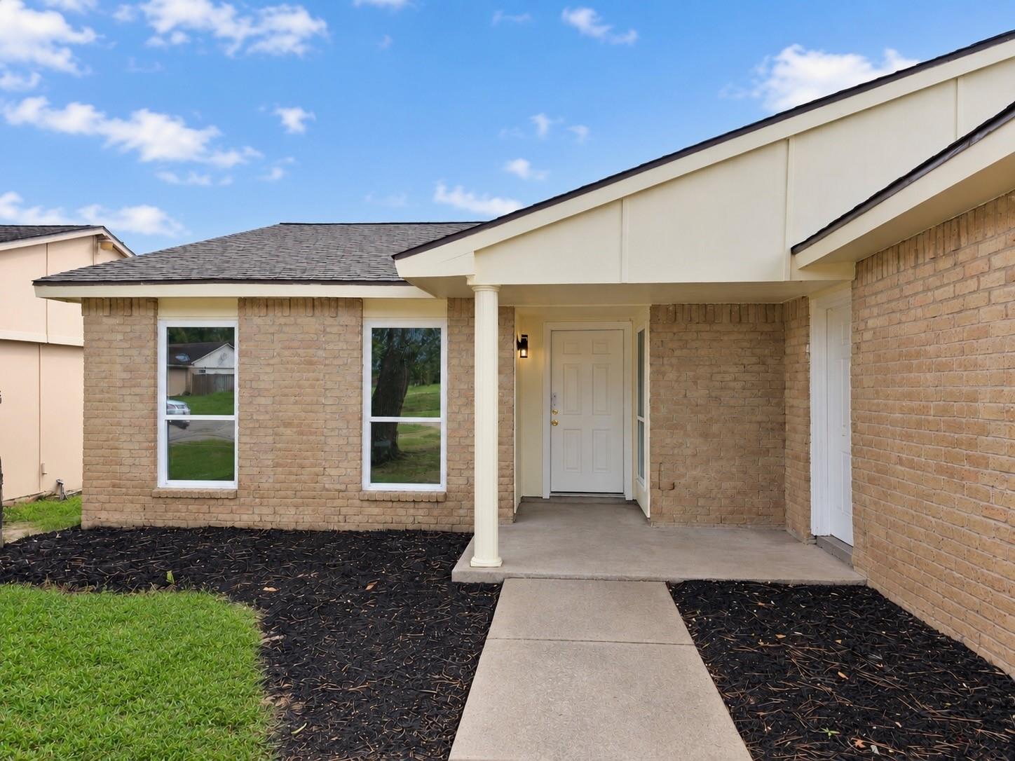 15623 Summer Briar Court