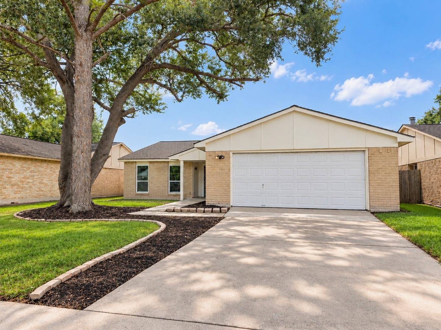15623 Summer Briar Court