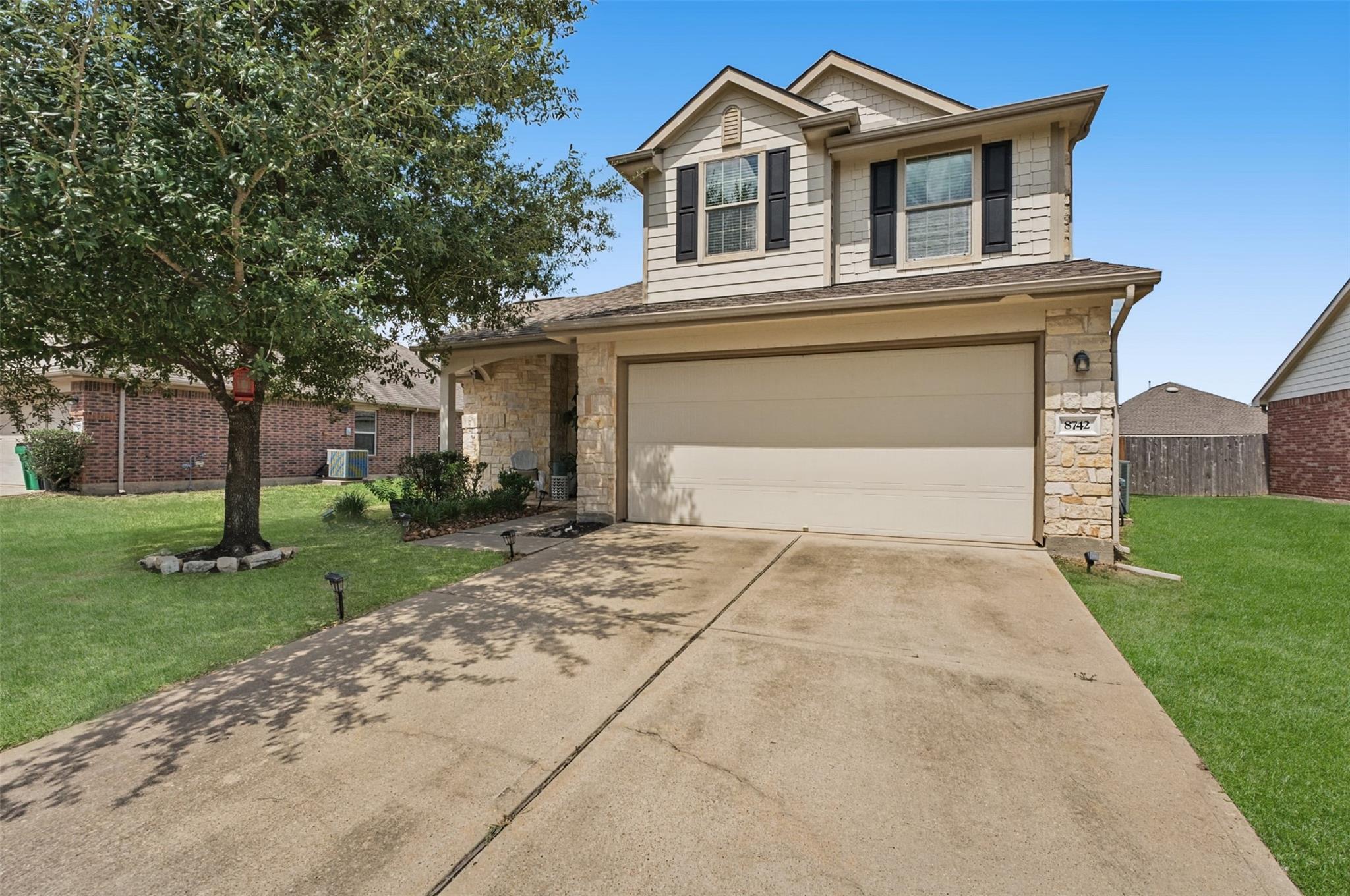 8742 Sunny Gallop Drive