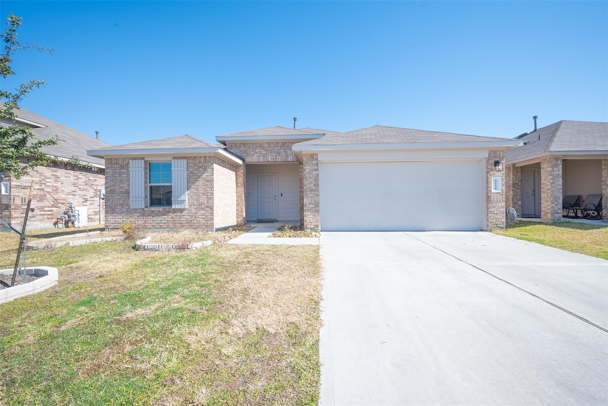 5230 Vincent Rose Court