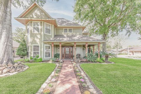 706 Yorkshire Court Deer Park TX 77536