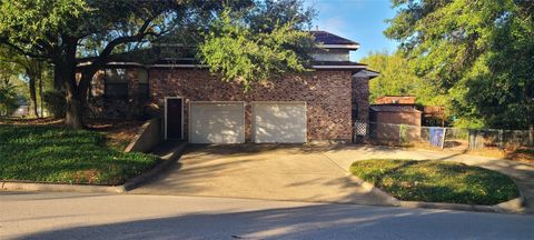 Photo of 2604 Bois D Arc Street, Huntsville, TX 77320 (MLS # 66573887)
