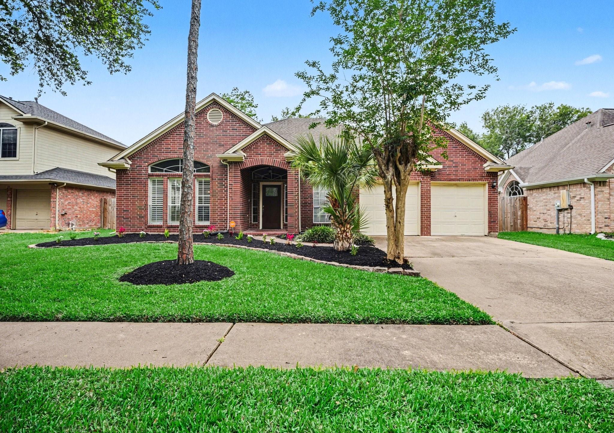 115 Island Breeze Circle