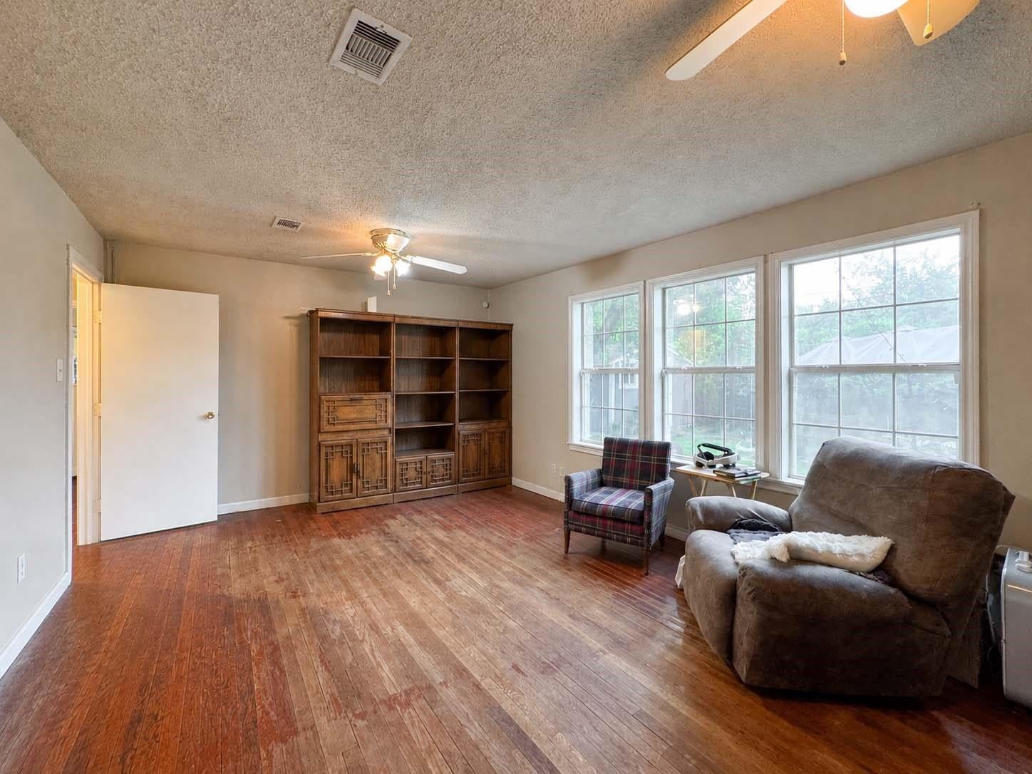 206 Cedar Drive