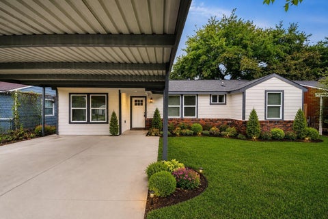 Photo of 10521 Chesterfield Drive, Houston, TX 77051 (MLS # 21003662)
