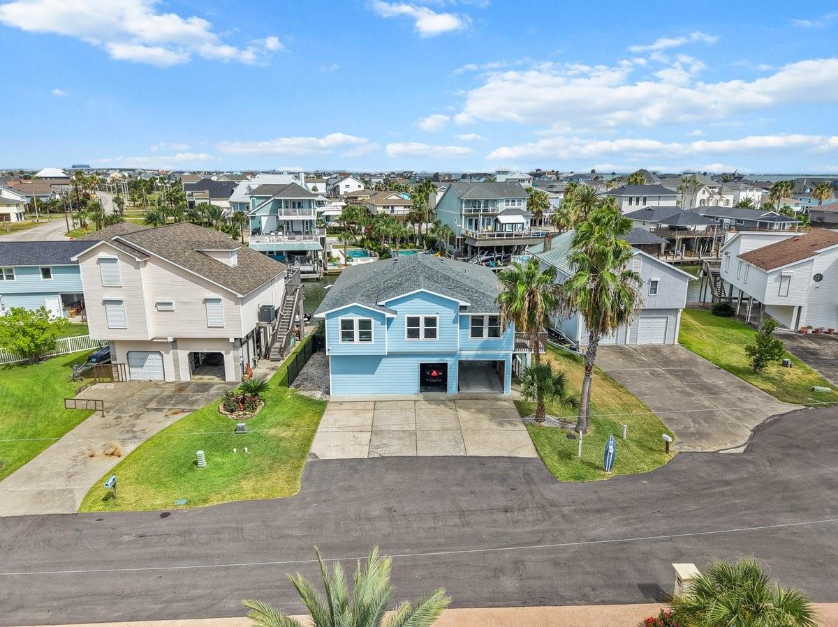214 Sampan Drive