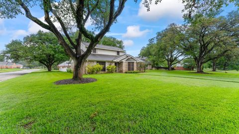 Photo of 1645 9th Street, Hempstead, TX 77445 (MLS # 74218188)