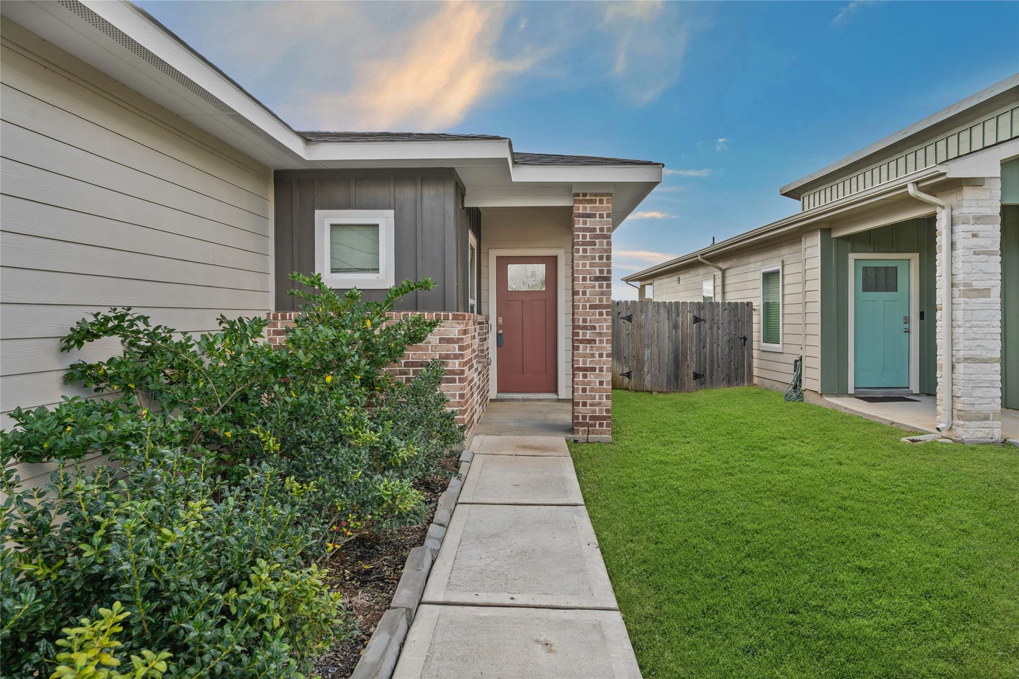 12512 Newport Arch Lane