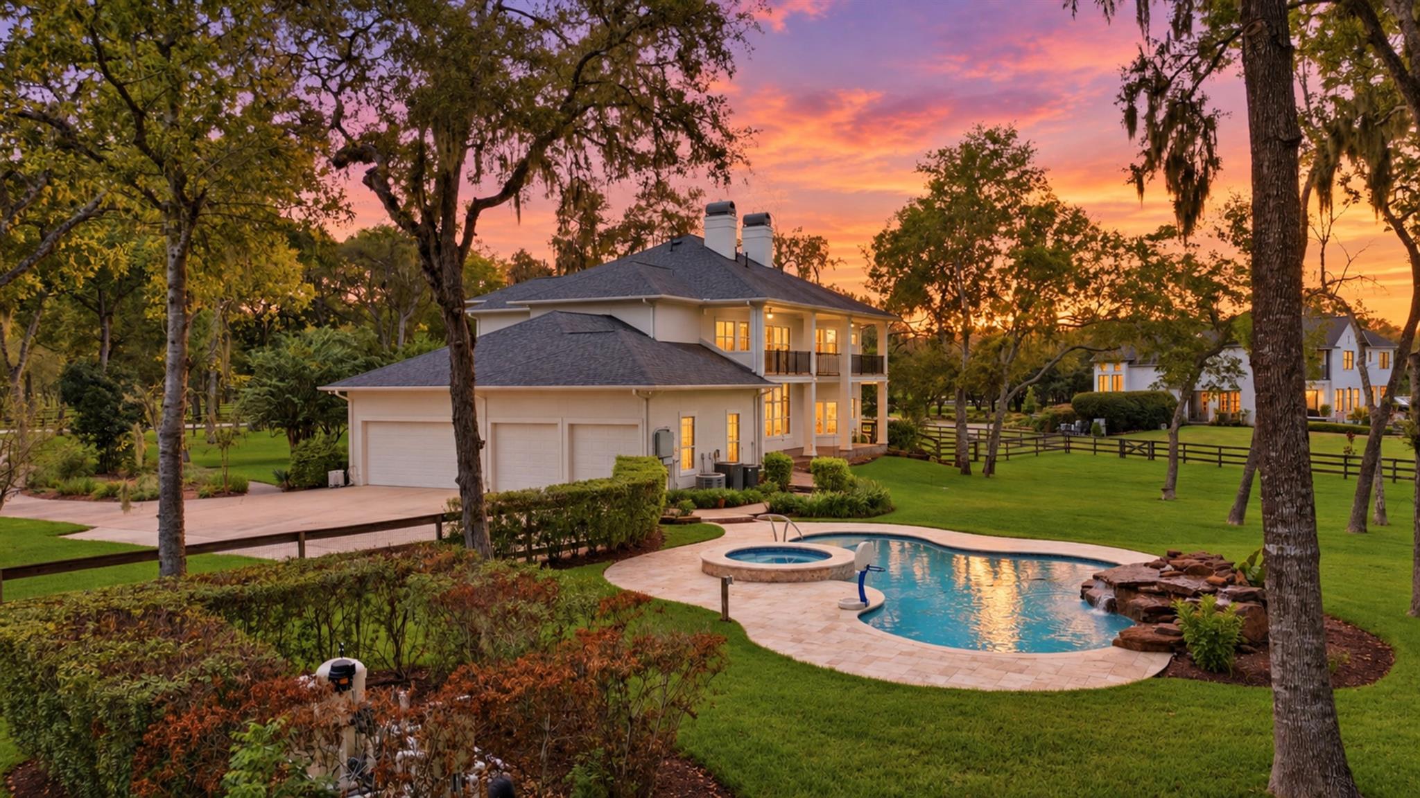 3518 River Forest Drive