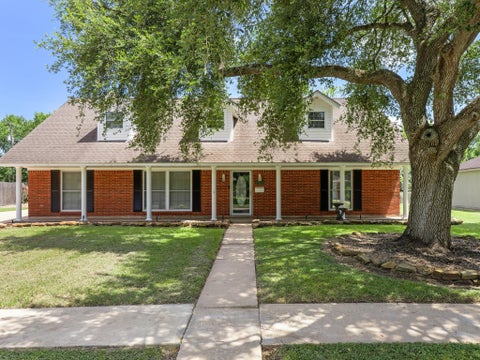 Photo of 2025 Tupper Lake Lane, Bay City, TX 77414 (MLS # 85668773)