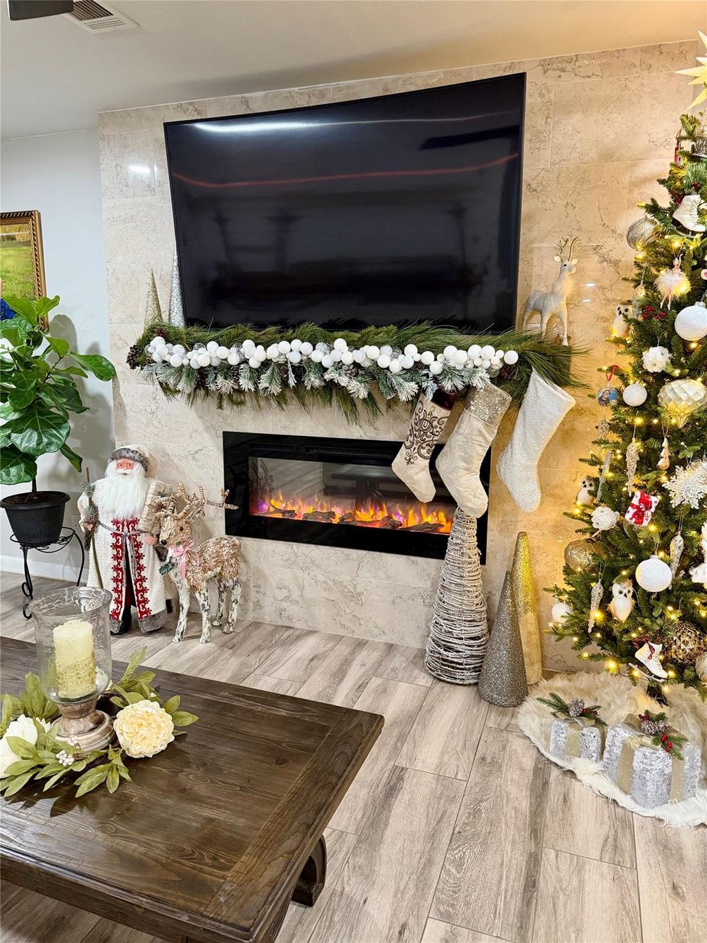 Photo of 1432 Park Drive, Channelview, TX 77530 (MLS # 26378537)