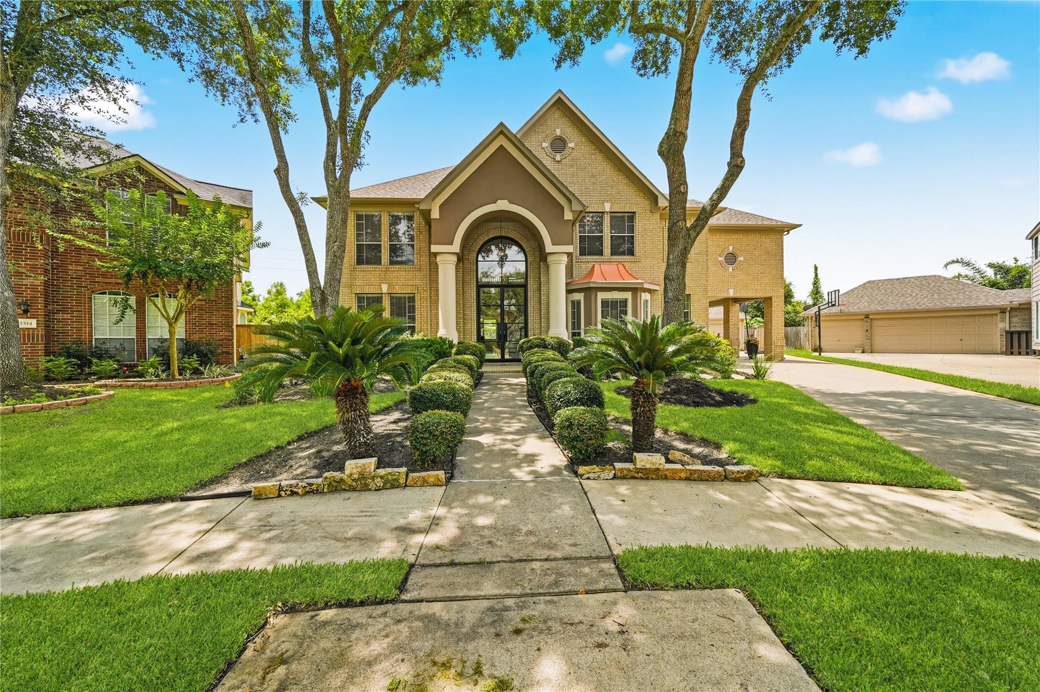 5510 Deerbourne Chase Drive