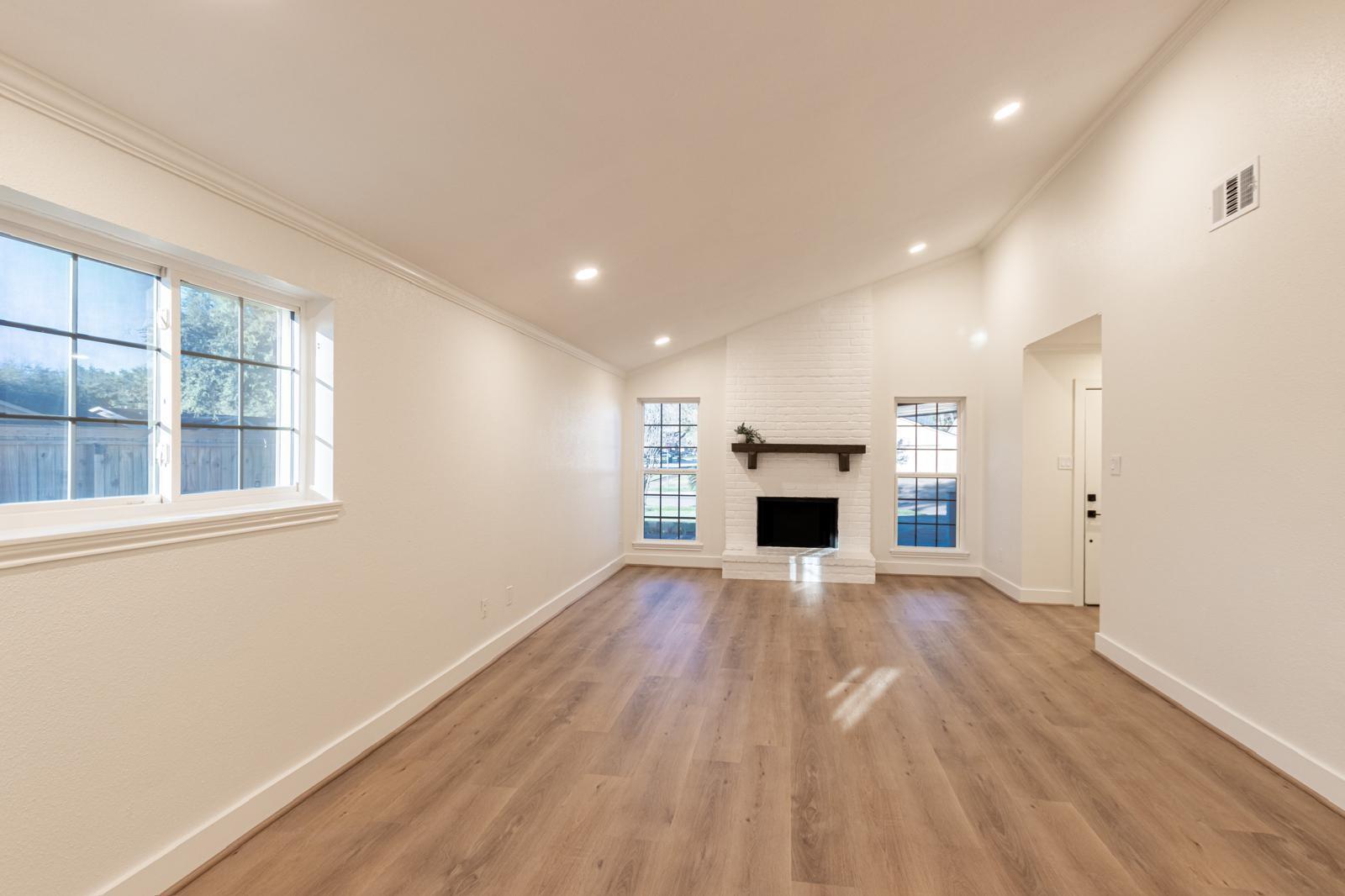 1102 Ashdale Drive
