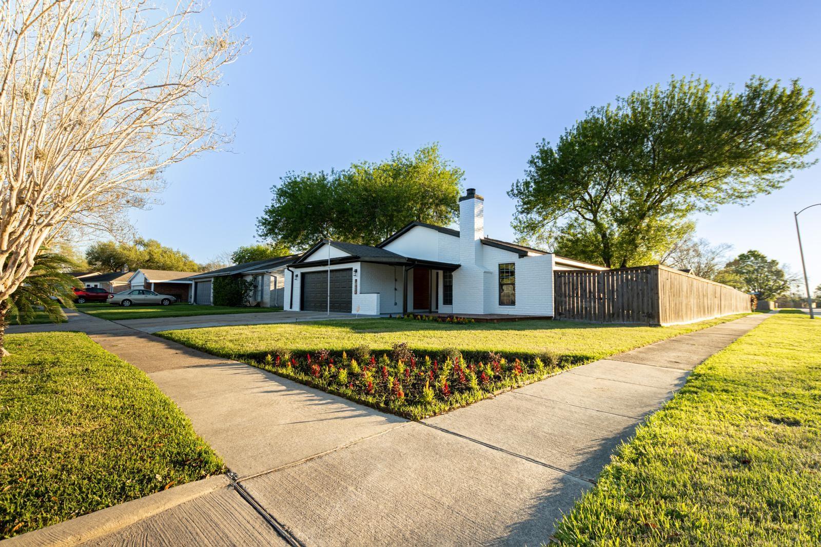 1102 Ashdale Drive