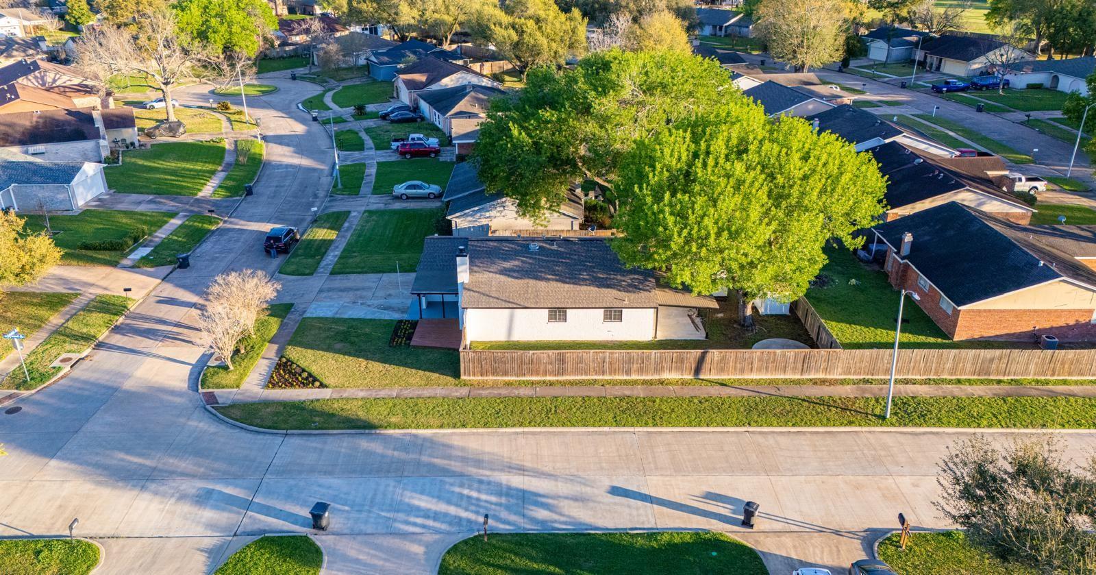 1102 Ashdale Drive