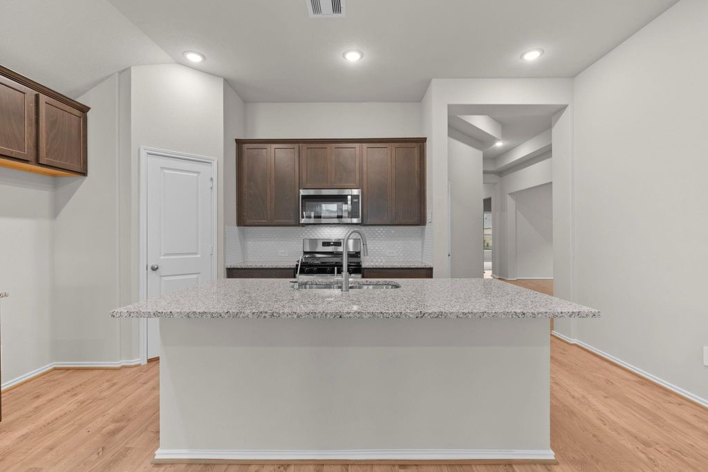 Photo of 9623 Mount Brewer Lane, Porter, TX 77365 (MLS # 12132507)