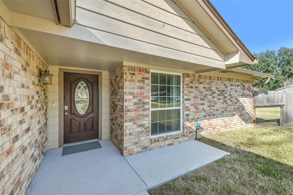 Photo of 231 Loon River Drive, Huffman, TX 77336 (MLS # 74852490)