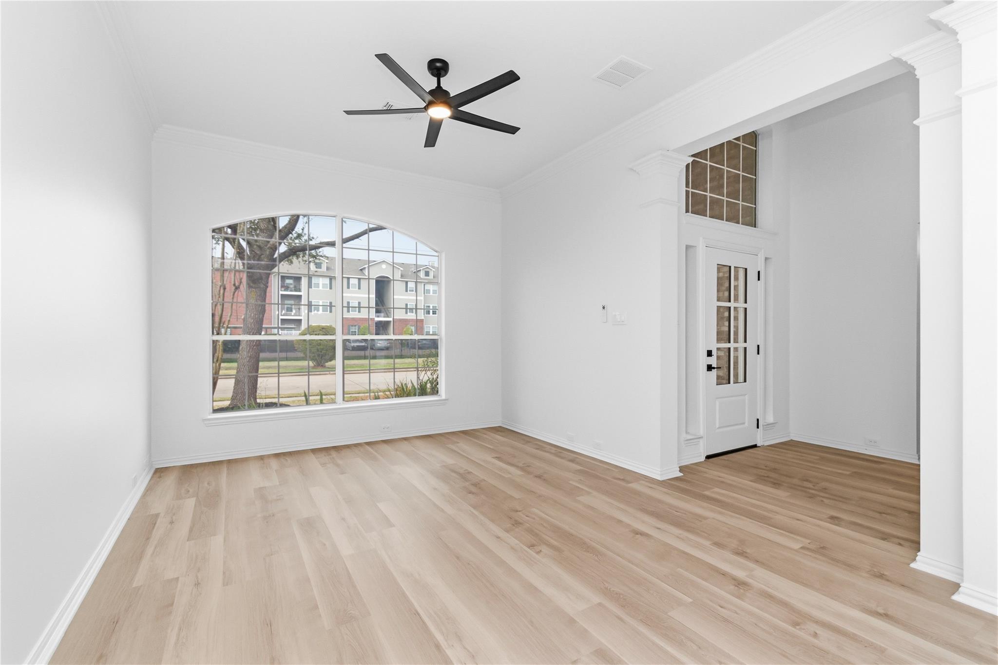 5322 Mornington Drive