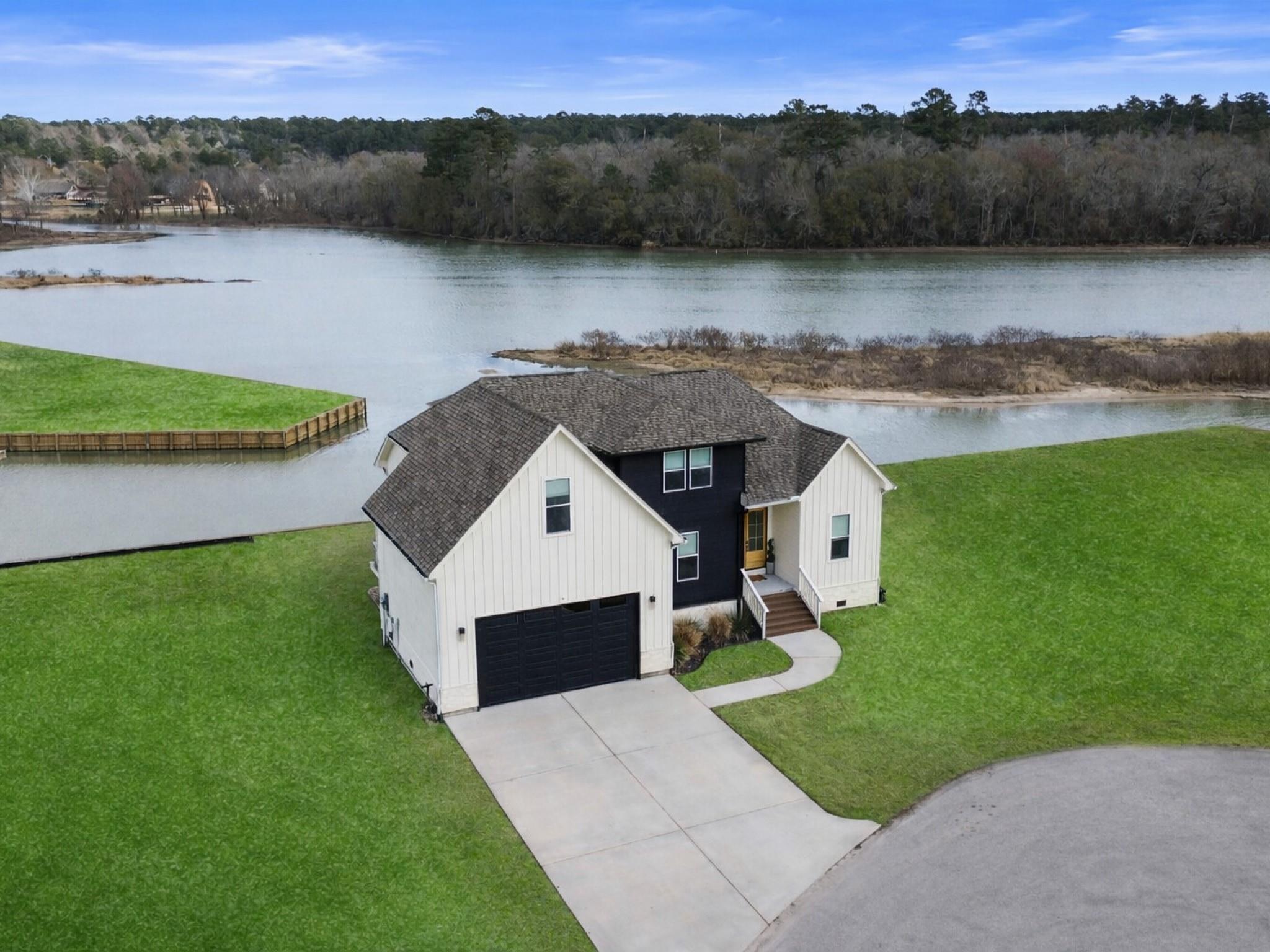 89 Cypress Bend