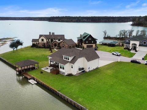 89 Cypress Bend Huntsville TX 77340