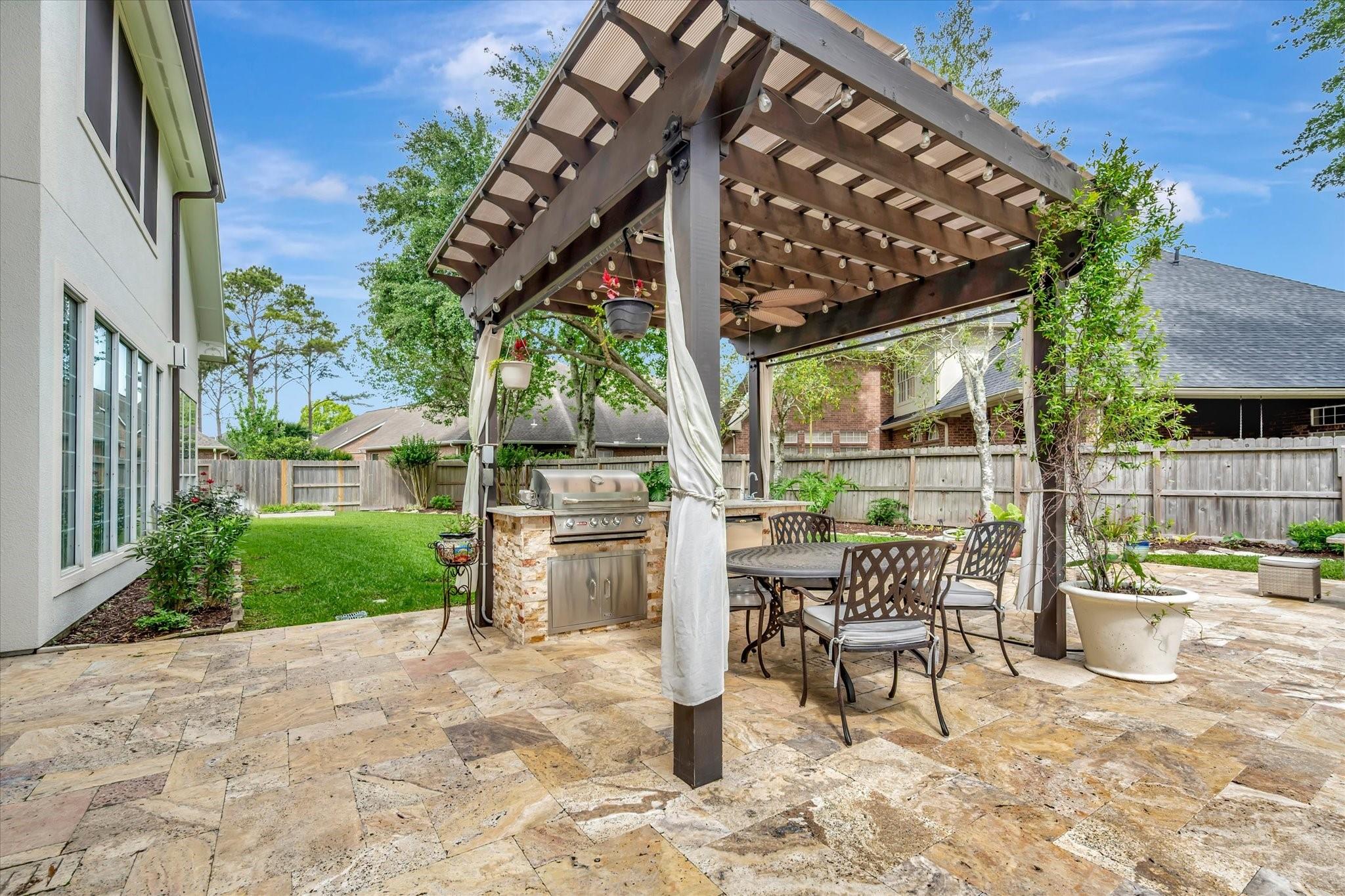 3311 Oak Links Avenue