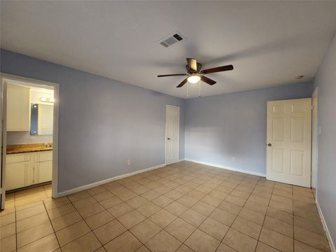 Tiny photo for 9619 Guest Street, Houston, TX 77078 (MLS # 87491881)