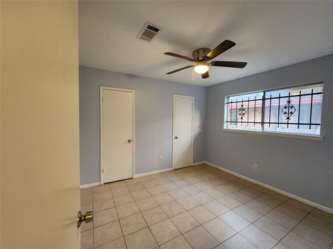 Tiny photo for 9619 Guest Street, Houston, TX 77078 (MLS # 87491881)