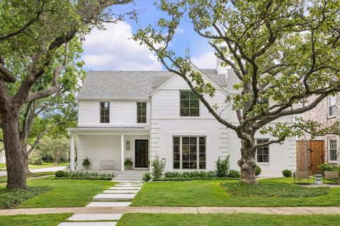 Photo of 2056 Swift Boulevard, Houston, TX 77030 (MLS # 95287745)