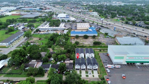 Photo of 9433 Arledge Street, Houston, TX 77075 (MLS # 5309740)