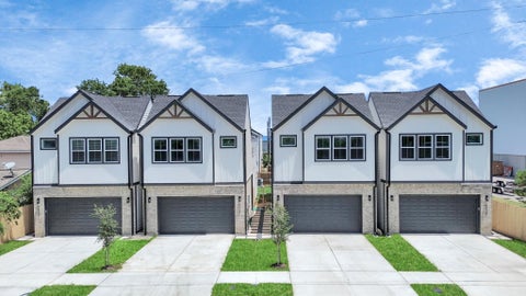 Multifamily For Sale - 9433-9439 Arledge Street<br/> Harris County, Houston, TX 77075