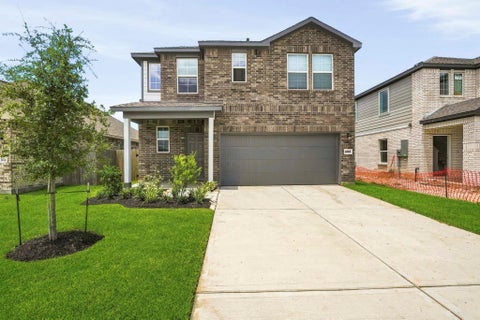 Photo of 302 Amy Street, Angleton, TX 77515 (MLS # 41960147)
