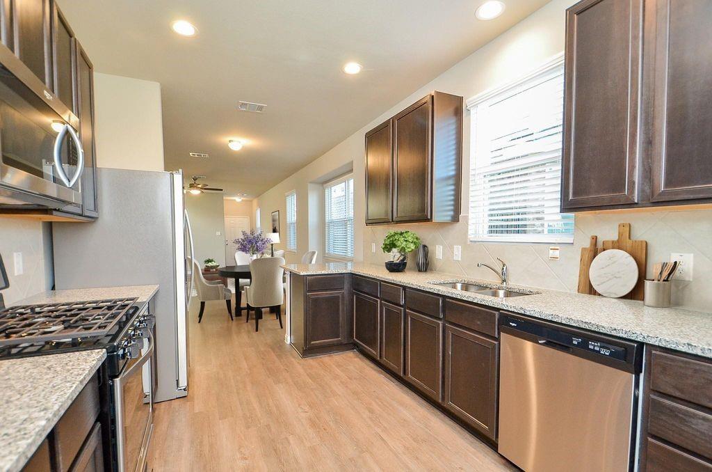 3606 Giorgio Pastel Place
