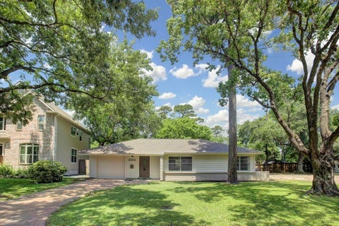 Photo of 2314 Althea Drive, Houston, TX 77018 (MLS # 61952614)