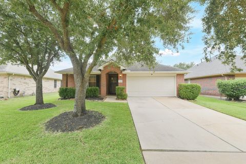 Photo of 15342 Court Amber Trail, Cypress, TX 77433 (MLS # 80588038)