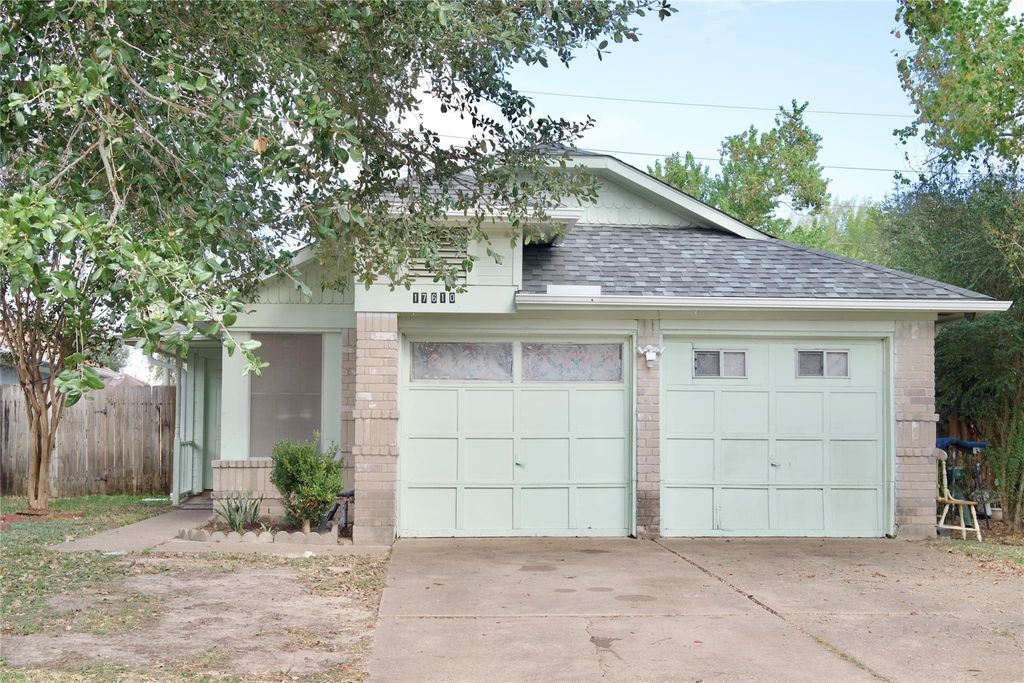 Photo of 17610 Northhagen Drive, Houston, TX 77084 (MLS # 94090219)