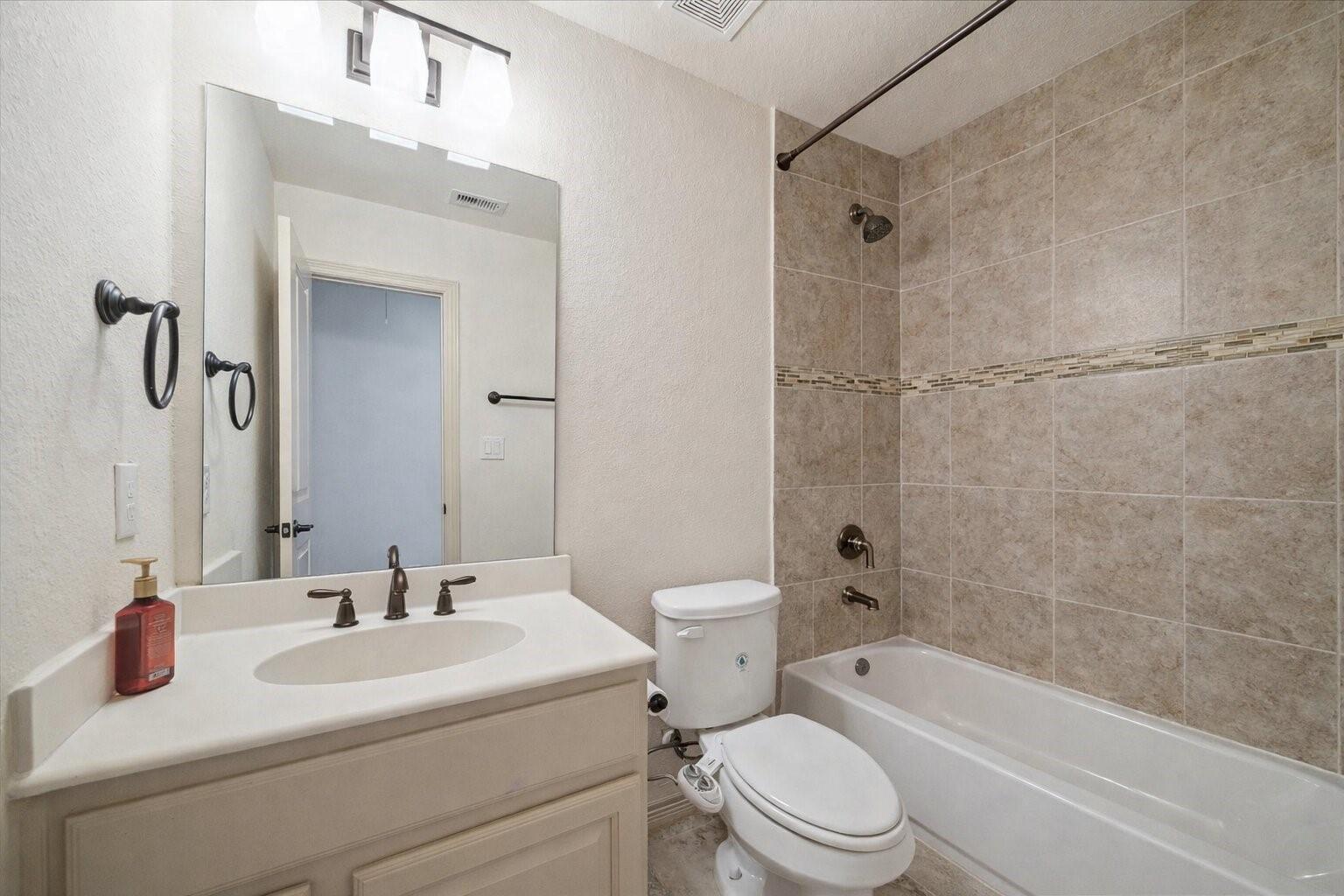 Sugar Land, Texas, 77479, United States, 5 Bedrooms Bedrooms, ,7 BathroomsBathrooms,Residential,Active,2045669