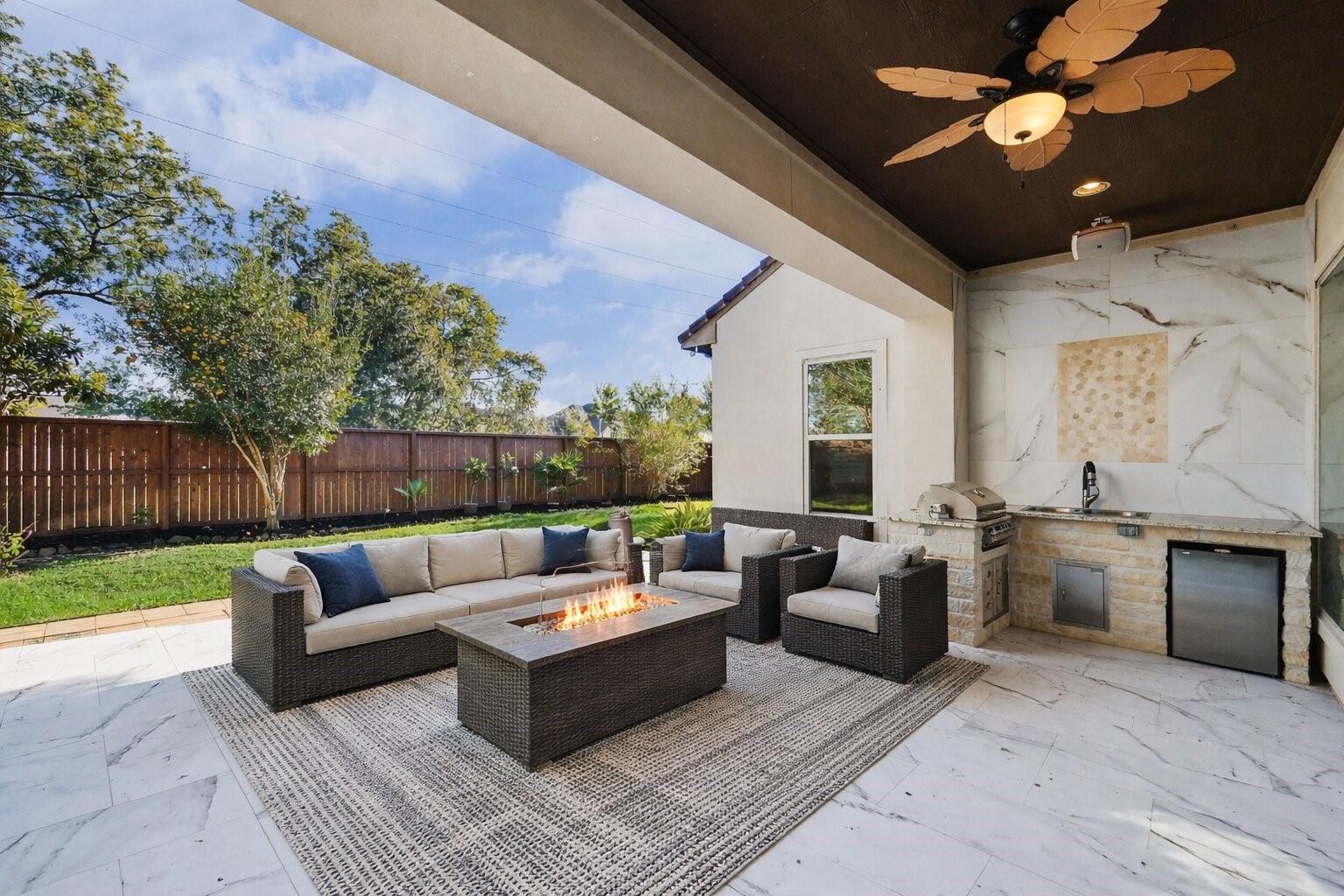Sugar Land, Texas, 77479, United States, 5 Bedrooms Bedrooms, ,7 BathroomsBathrooms,Residential,Active,2045669