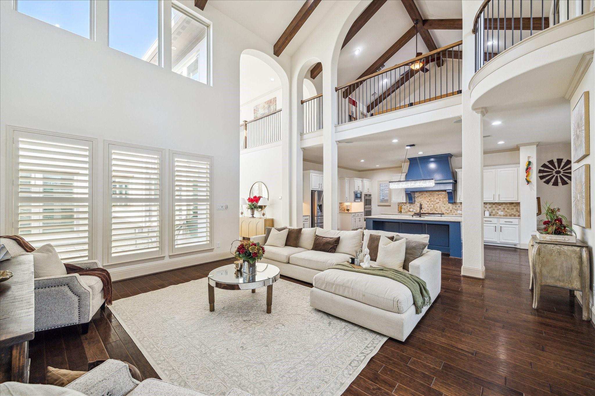 Sugar Land, Texas, 77479, United States, 5 Bedrooms Bedrooms, ,7 BathroomsBathrooms,Residential,Active,2045669