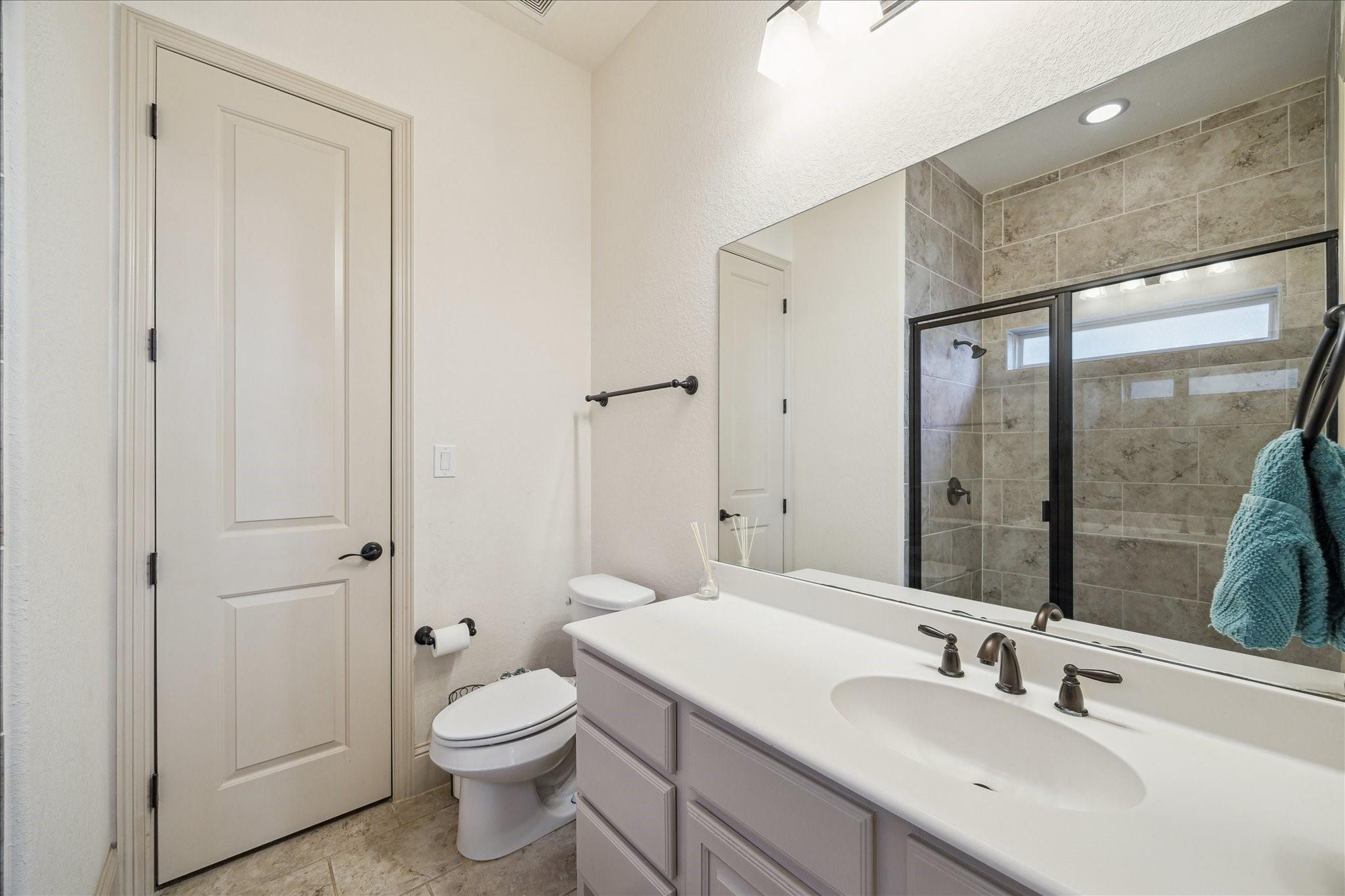 Sugar Land, Texas, 77479, United States, 5 Bedrooms Bedrooms, ,7 BathroomsBathrooms,Residential,Active,2045669
