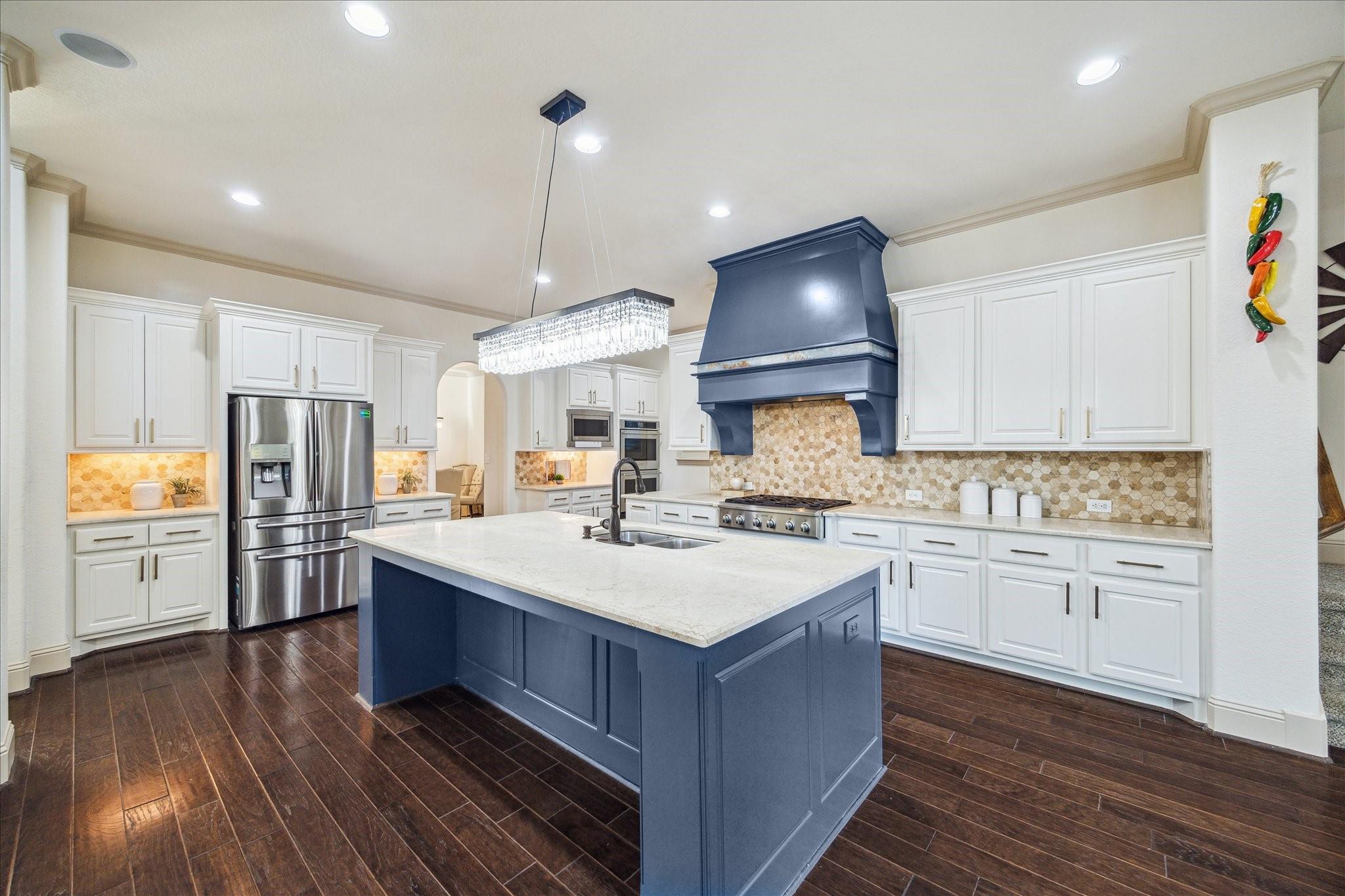 Sugar Land, Texas, 77479, United States, 5 Bedrooms Bedrooms, ,7 BathroomsBathrooms,Residential,Active,2045669