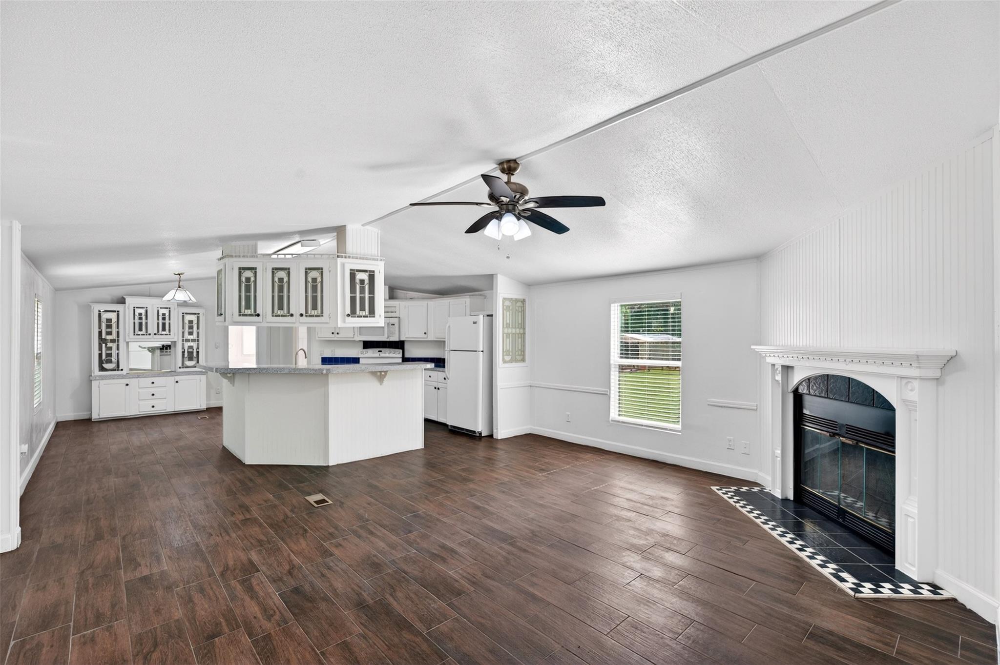 21069 Lyndall Lane