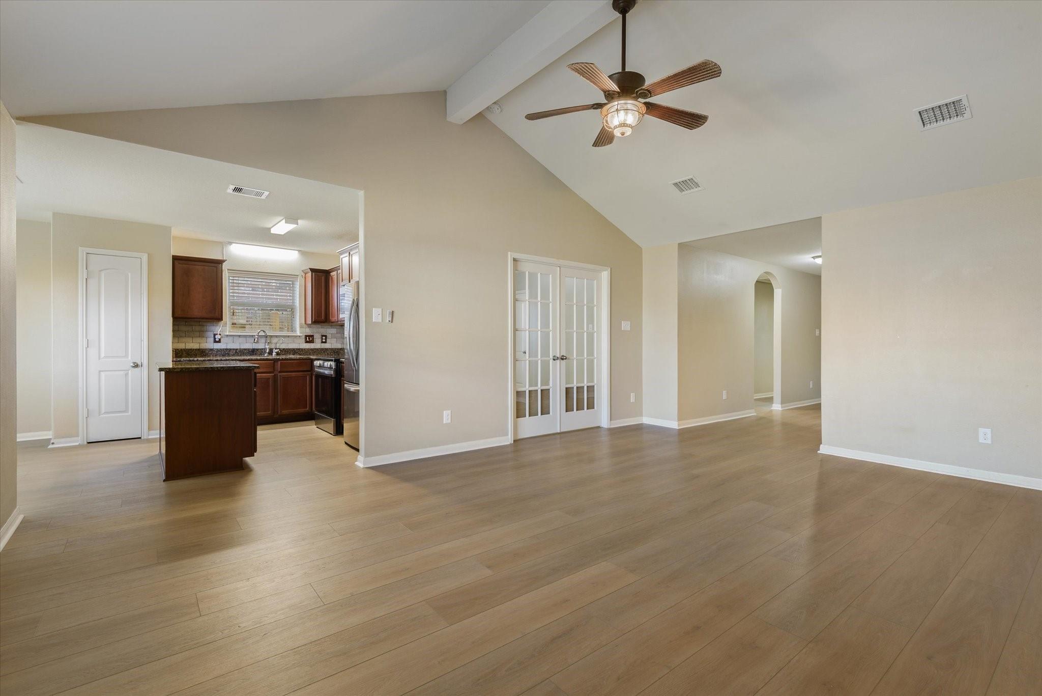 412 Hawks View Drive