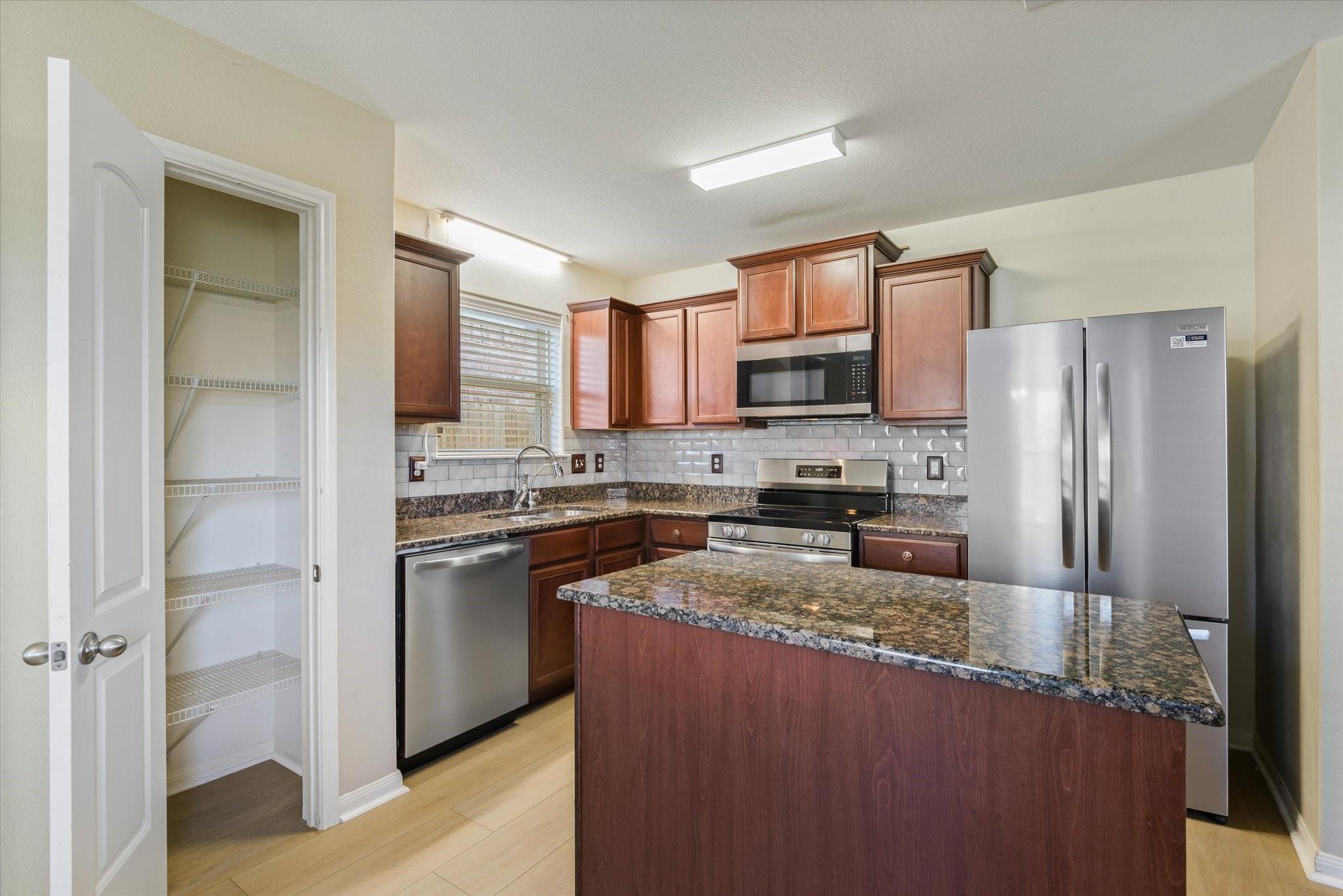 412 Hawks View Drive