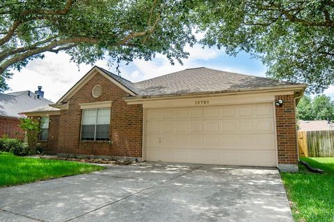 Photo of 19723 Glenfinch Lane, Spring, TX 77379 (MLS # 73078196)